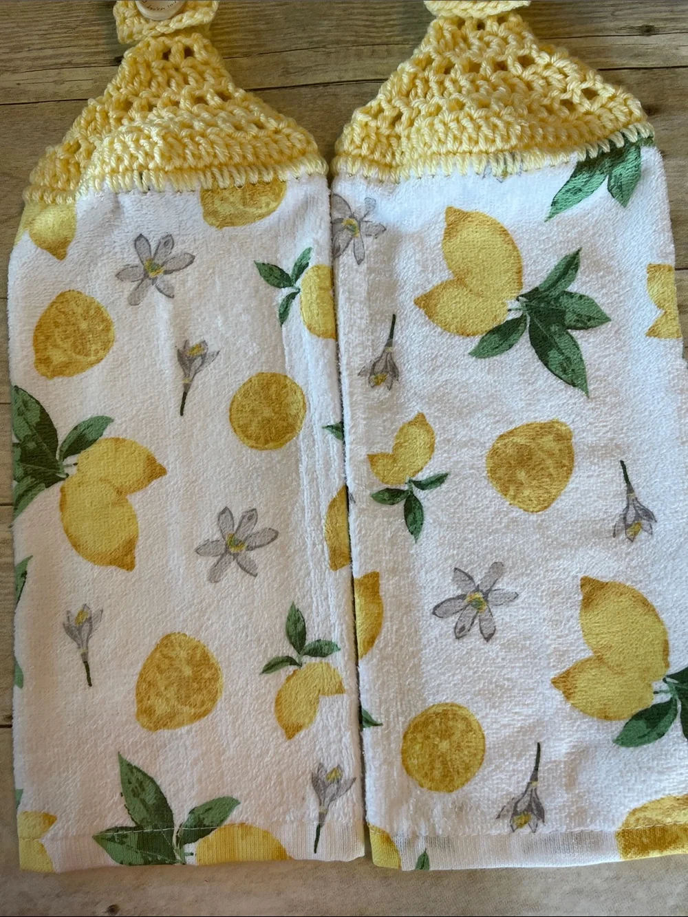 Crochet Lemon Top Hanging HandTowels Set of 2 Single Thickness